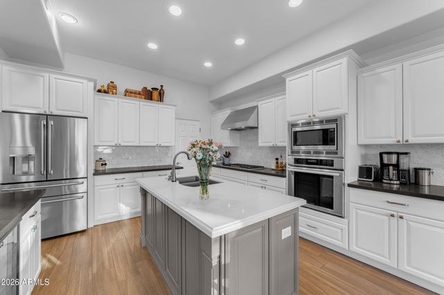 15240 N Clubgate Drive -- 129, Scottsdale, AZ 85254