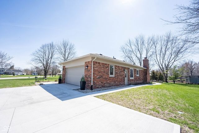 506 Swan Drive, Fortville, IN 46040
