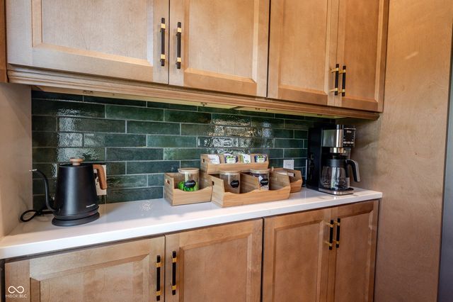 506 Swan Drive, Fortville, IN 46040