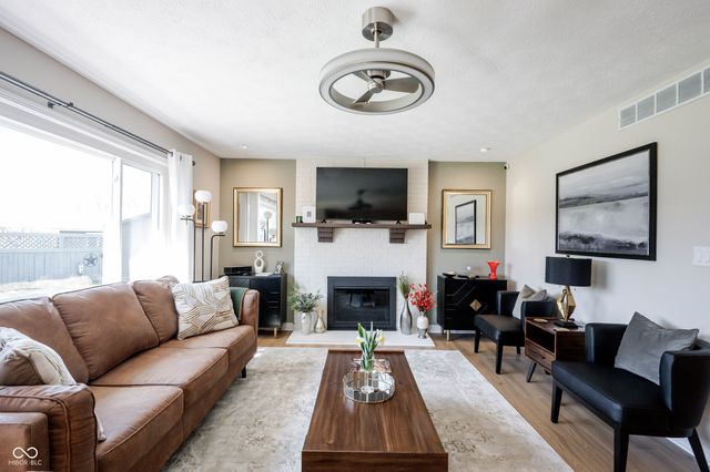 506 Swan Drive, Fortville, IN 46040