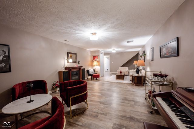 506 Swan Drive, Fortville, IN 46040