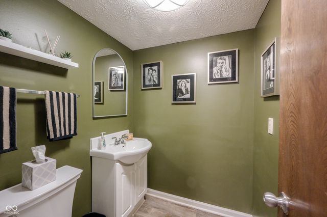 506 Swan Drive, Fortville, IN 46040