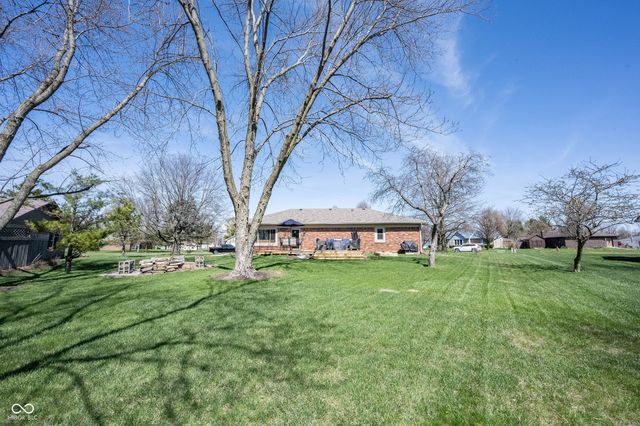 506 Swan Drive, Fortville, IN 46040