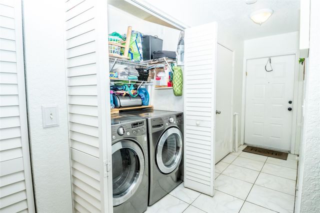 9780 Kamena Circle, Boynton Beach, FL 33436