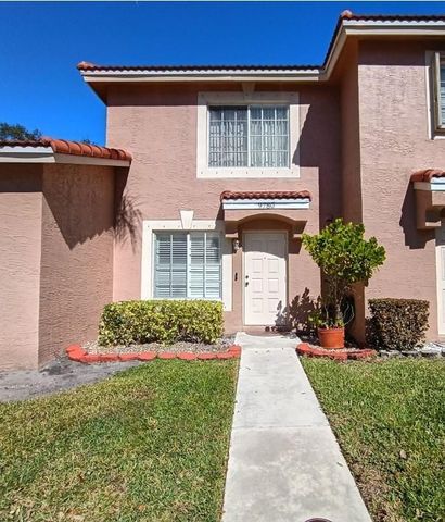 9780 Kamena Circle, Boynton Beach, FL 33436