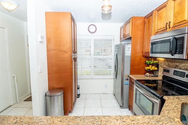 9780 Kamena Circle, Boynton Beach, FL 33436