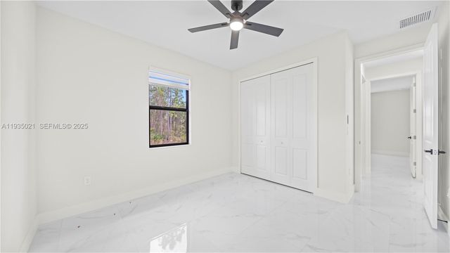 1121 CROCUS ST E, Lehigh Acres, FL 33974