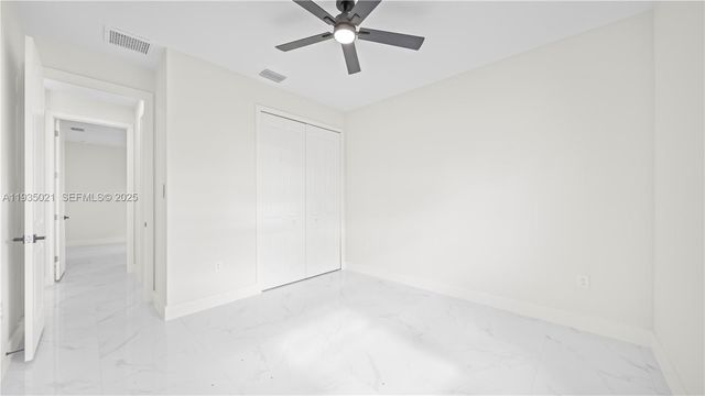 1121 CROCUS ST E, Lehigh Acres, FL 33974