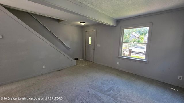 1019 Hickory Street, Lansing, MI 48912
