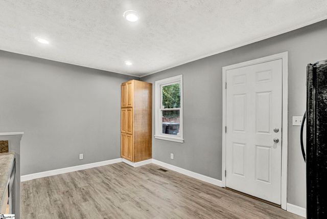 19 Stevenson Lane, Greenville, SC 29611