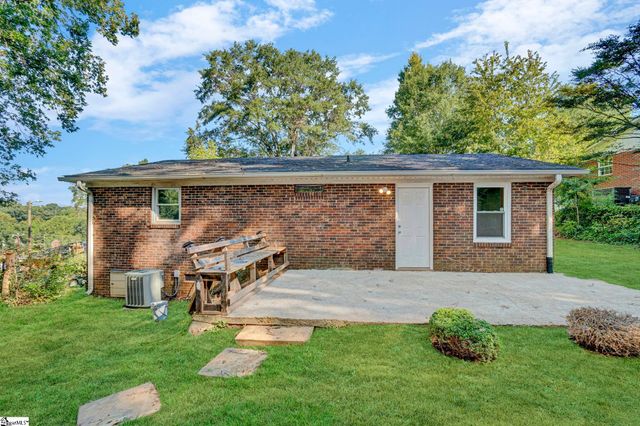 19 Stevenson Lane, Greenville, SC 29611