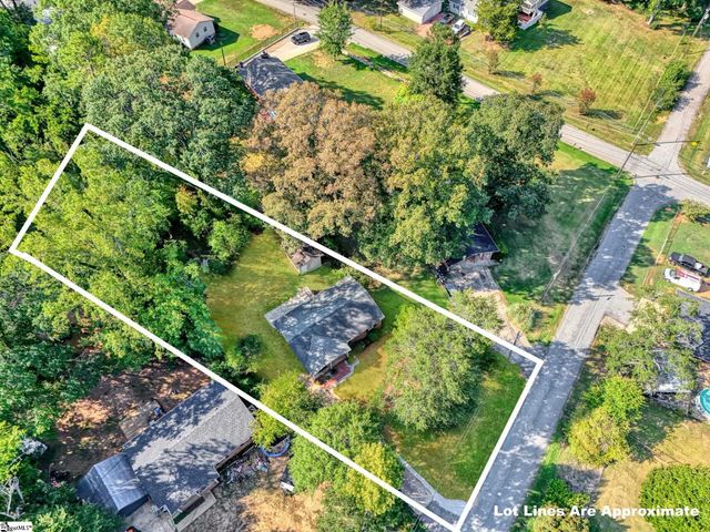 19 Stevenson Lane, Greenville, SC 29611