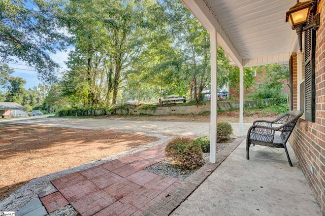 19 Stevenson Lane, Greenville, SC 29611