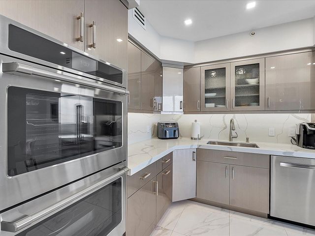 3100 N Ocean Boulevard 1202, Fort Lauderdale, FL 33308