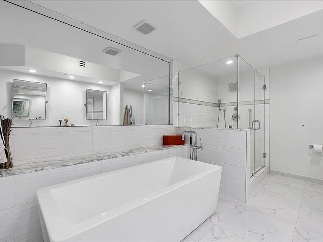 3100 N Ocean Boulevard 1202, Fort Lauderdale, FL 33308