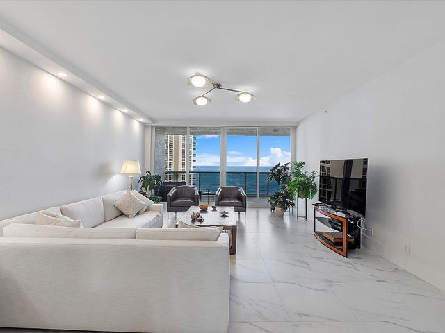3100 N Ocean Boulevard 1202, Fort Lauderdale, FL 33308