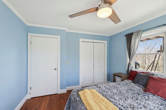 33 Milburn Lane, Hendersonville, NC 28792