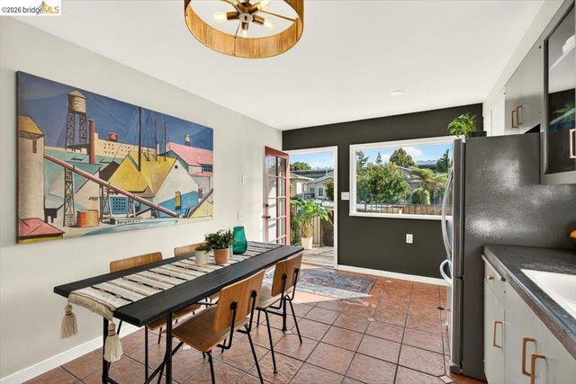 935 Evelyn Ave, Albany, CA 94706