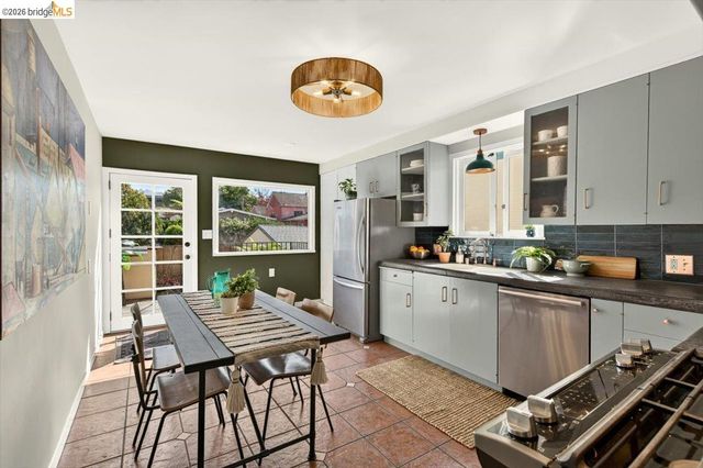 935 Evelyn Ave, Albany, CA 94706