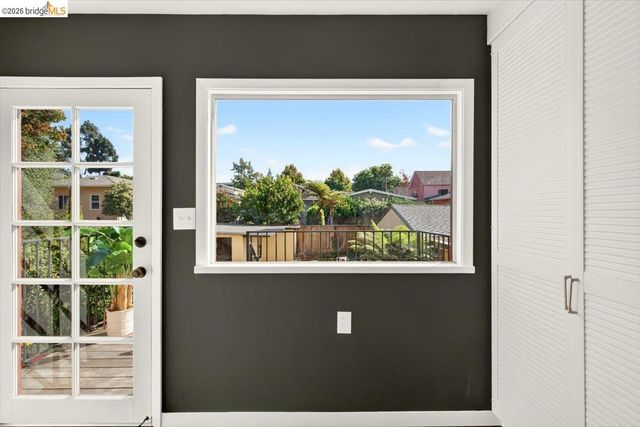 935 Evelyn Ave, Albany, CA 94706