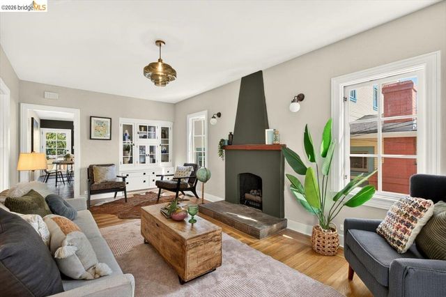 935 Evelyn Ave, Albany, CA 94706
