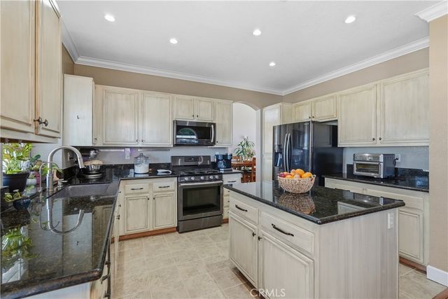 44593 Jamin, Temecula, CA 92592