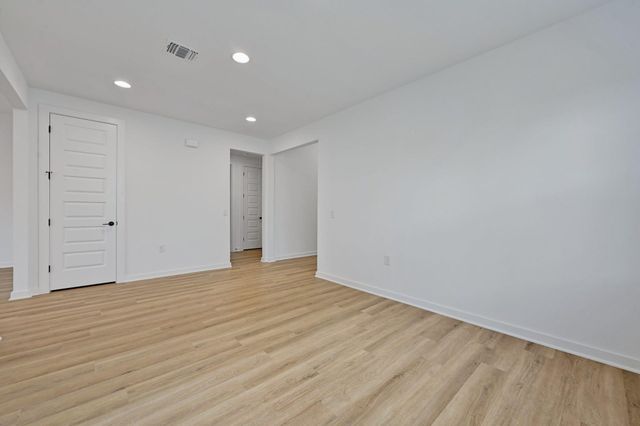 7712 Boyd Haven DR, Austin, TX 78744