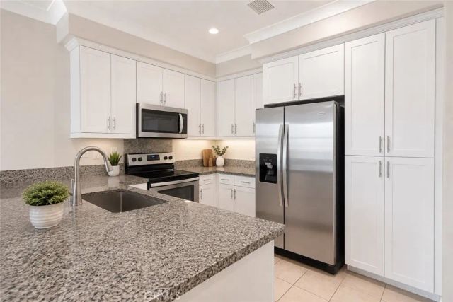 5784 Spring, Buena Park, CA 90621