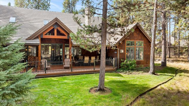 56740 Nest Pine Drive, Bend, OR 97707