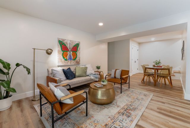 1014 Holly Dr, Ashland City, TN 37015