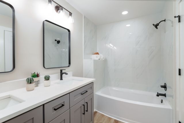 1014 Holly Dr, Ashland City, TN 37015