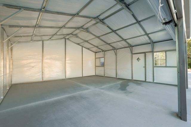 1014 Holly Dr, Ashland City, TN 37015