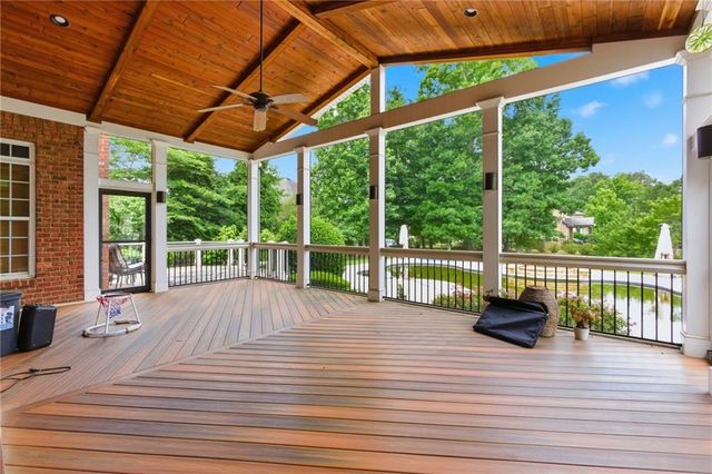 1085 Eagles Brooke Drive, Locust Grove, GA 30248