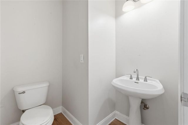 1085 Eagles Brooke Drive, Locust Grove, GA 30248