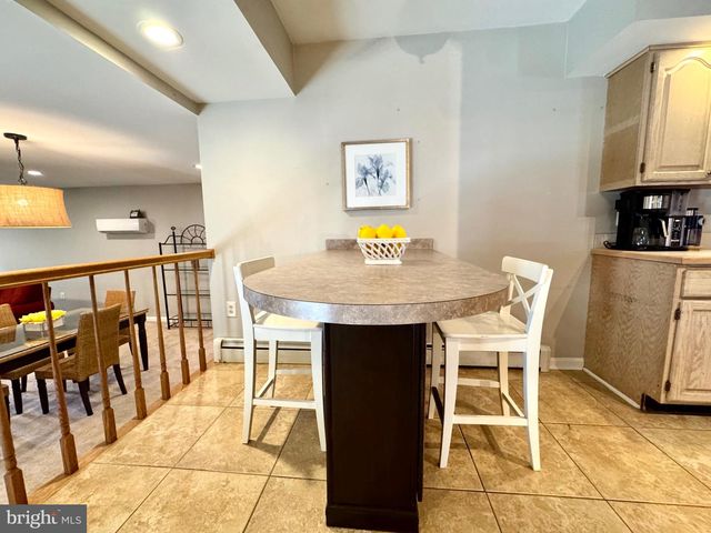 211 QUEEN ANNE RD, Stevensville, MD 21666