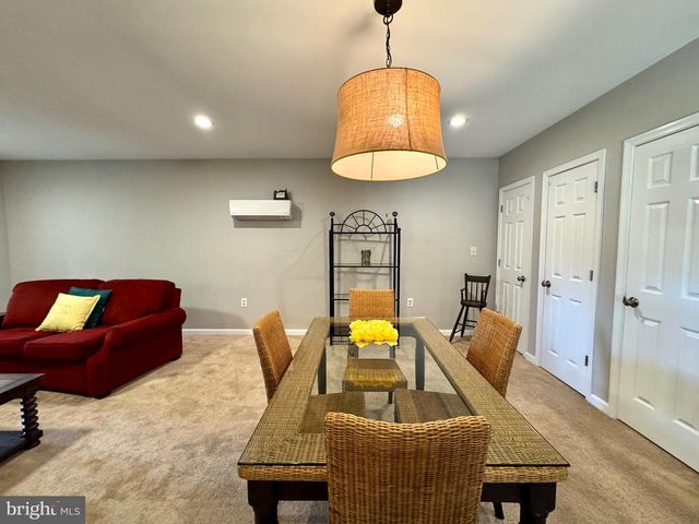 211 QUEEN ANNE RD, Stevensville, MD 21666