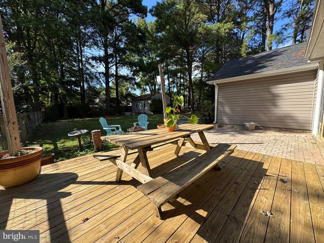 211 QUEEN ANNE RD, Stevensville, MD 21666