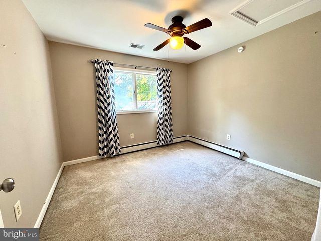 211 QUEEN ANNE RD, Stevensville, MD 21666