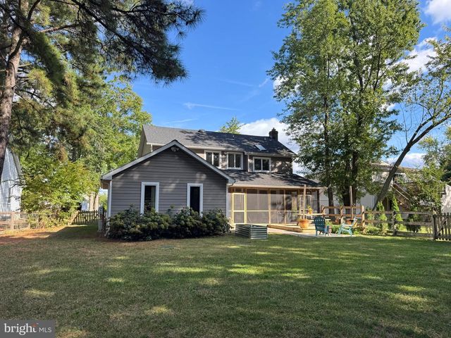 211 QUEEN ANNE RD, Stevensville, MD 21666