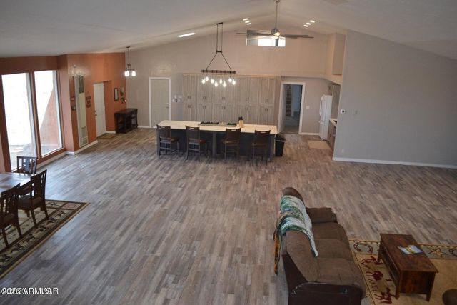 5661 VALLEY Road, Snowflake, AZ 85937