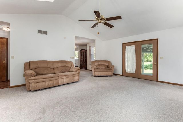 7320 Rinnert Avenue, Blacklick, OH 43004