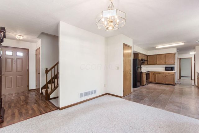 7320 Rinnert Avenue, Blacklick, OH 43004