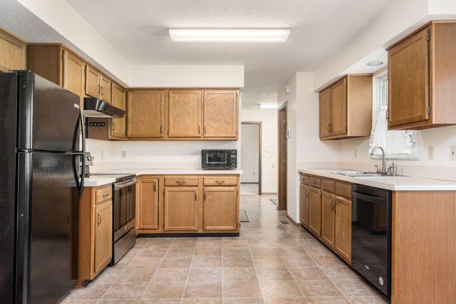 7320 Rinnert Avenue, Blacklick, OH 43004