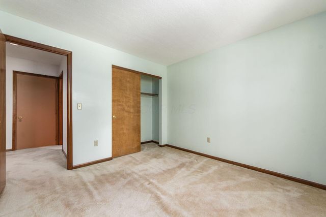 7320 Rinnert Avenue, Blacklick, OH 43004