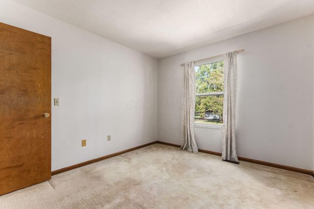 7320 Rinnert Avenue, Blacklick, OH 43004