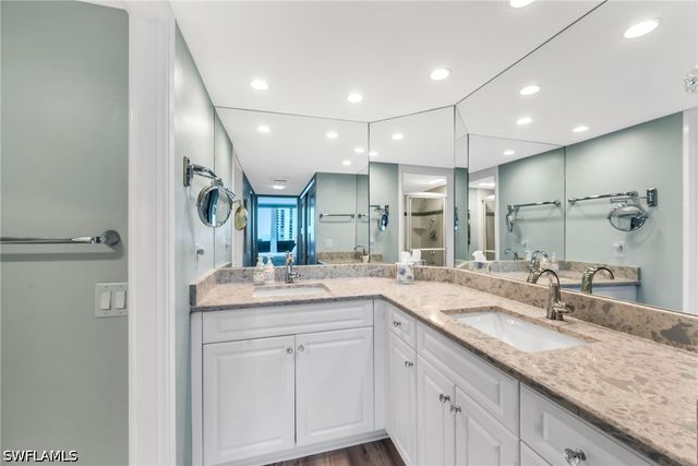 4001 Gulf Shore BLVD N 507, Naples, FL 34103