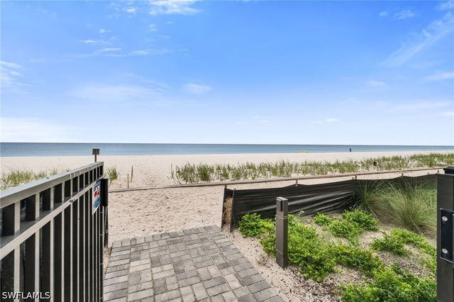 4001 Gulf Shore BLVD N 507, Naples, FL 34103