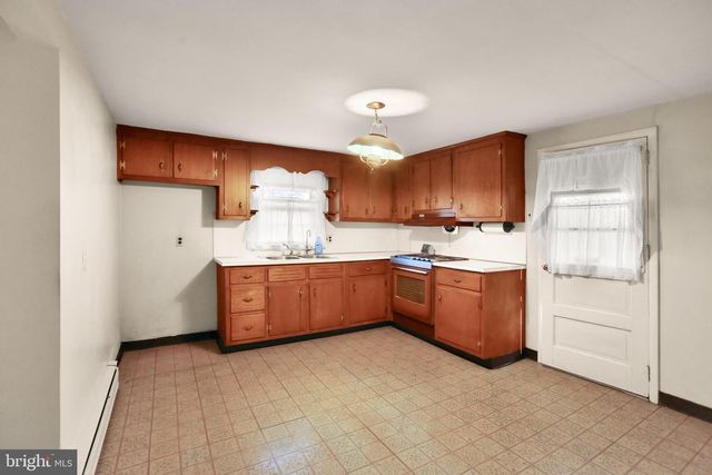 40 MONOCACY RD, Birdsboro, PA 19508