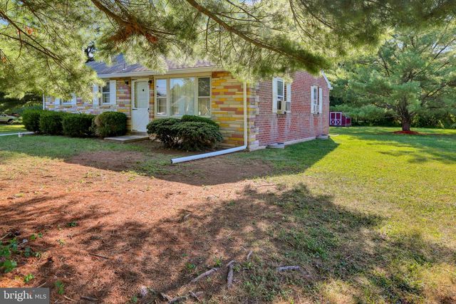 40 MONOCACY RD, Birdsboro, PA 19508