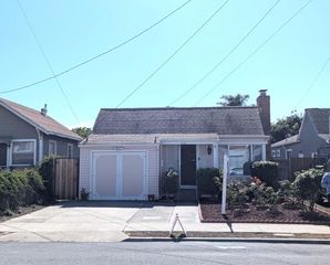 3116 Nevin Avenue, Richmond, CA 94804